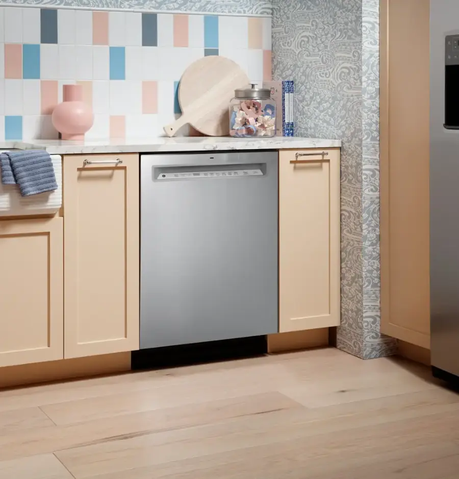 GE – 24″ Front Control Built-In Tub Dishwasher with 3rd Rack, Sanitize Cycle and 47 dBA – Stainless Steel