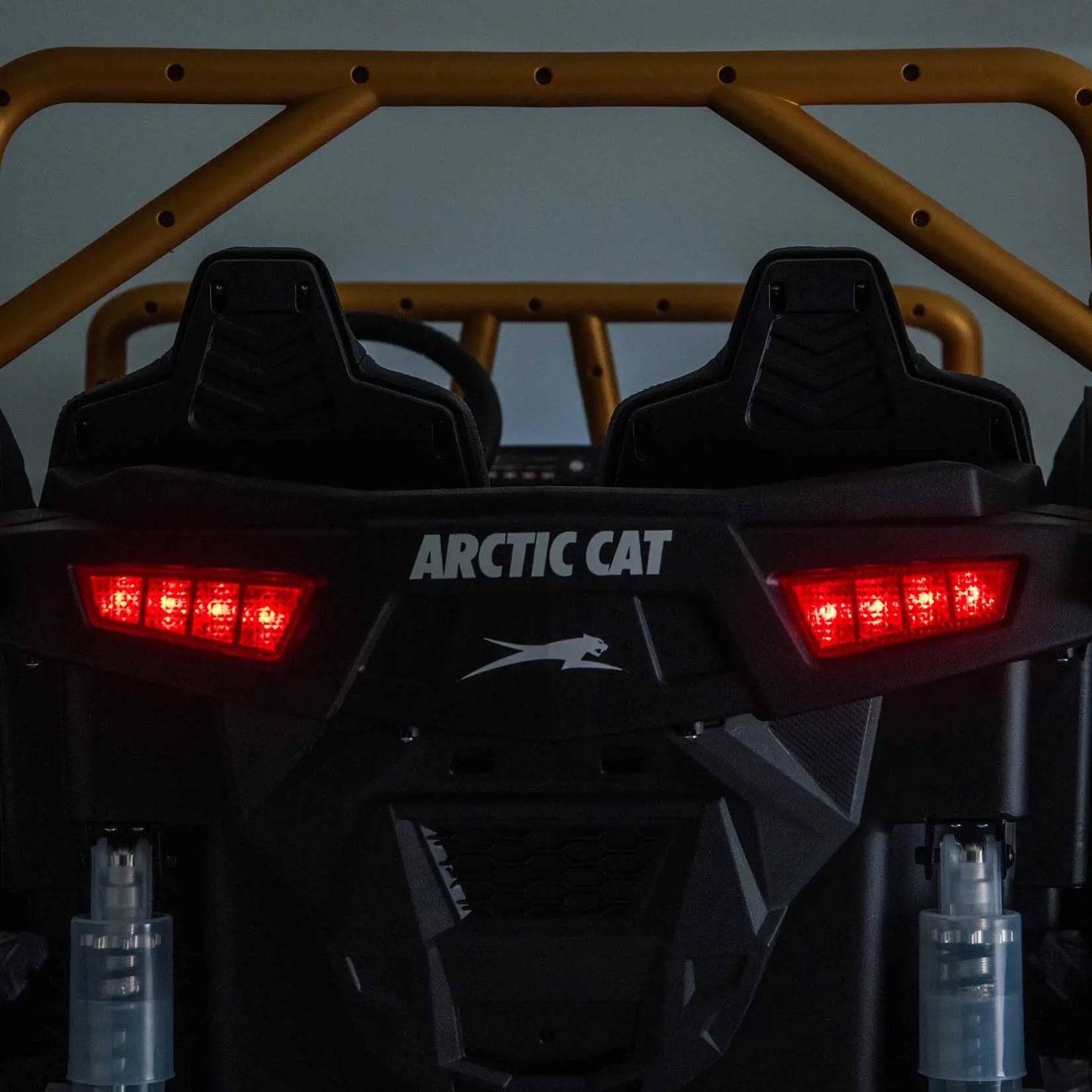 Arctic Cat XL 24V 4WD Kids Ride-On UTV with R/C Parental Remote | White